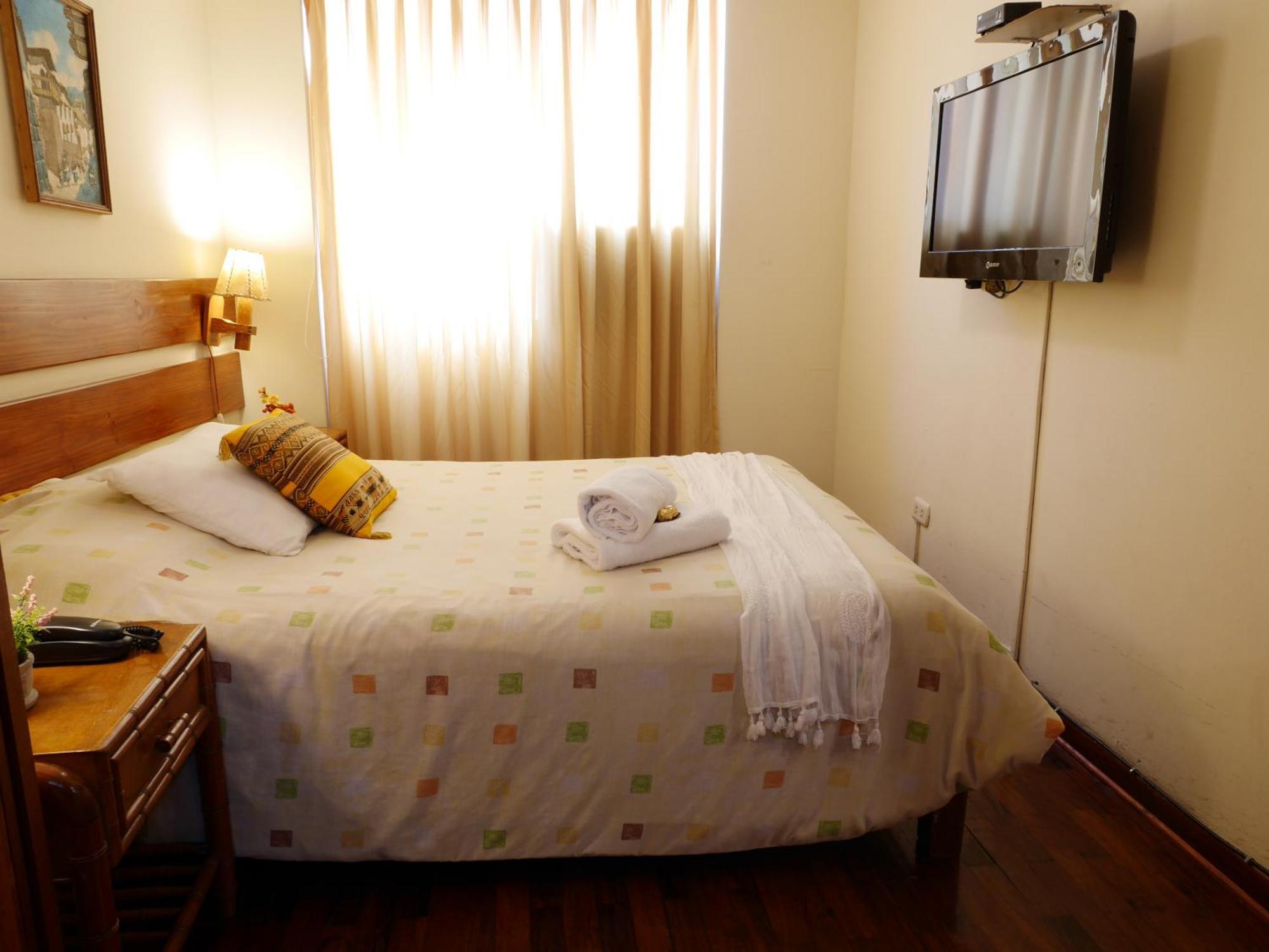 Service Aparthotel 3*