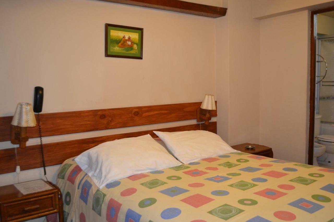 Aparthotel Service 3*